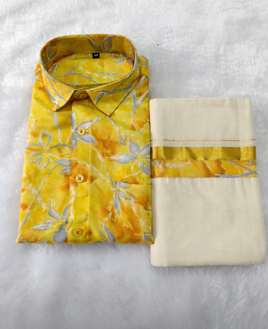 Shirt and Mund