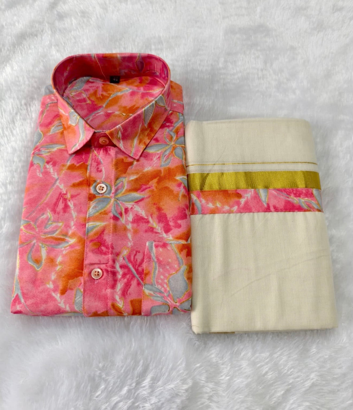 Shirt and Mund